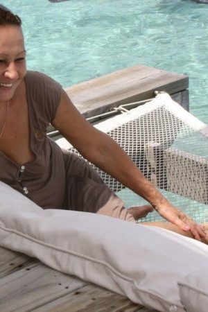 Évry sexy party en bonne compagnie ! Noémie - rencontre-Cougar-Évry-Courcouronnes