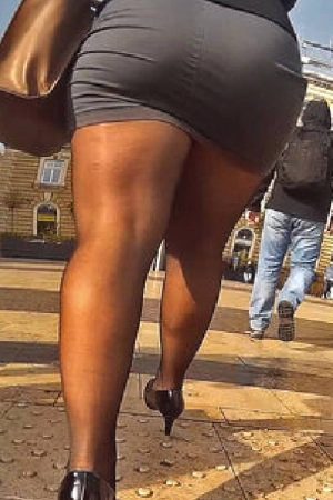 Précise, calme, directe Mériem - rencontre-Beurette-Saint-Étienne