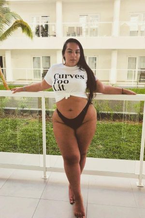 Leila/38 ans – un mec pour du sexe vocal direct! Leila - rencontre-Milf-Saint-Étienne