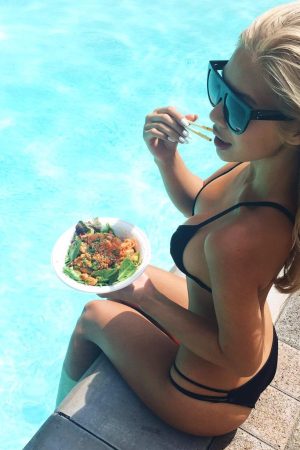 Je me réveille en manque Bénédicte - rencontre-Teen-Nantes