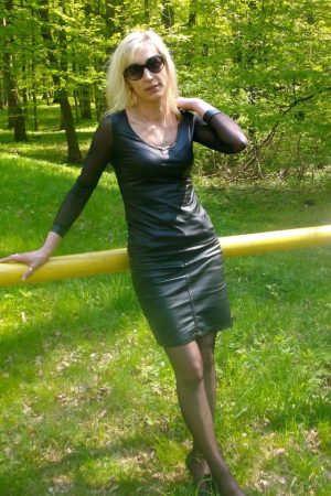 Dévoiler mes courbes après 48 ans Bernadette - rencontre-Cougar-Noisy-le-Grand