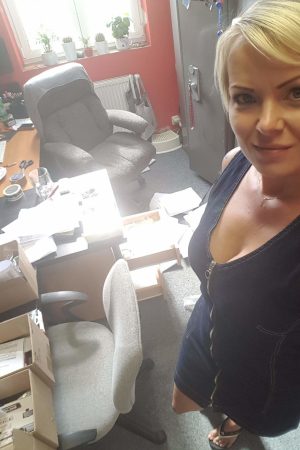 Mélanie/38 ans, en quête de sensations Mélanie - rencontre-Milf-Bourges