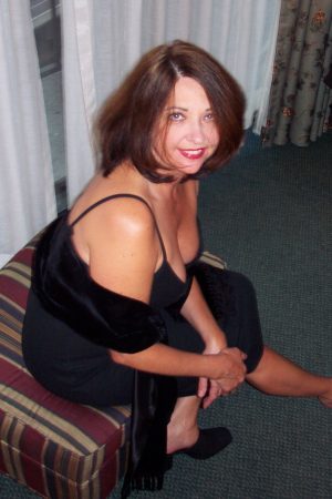 Envie de chauffer l’hiver Emma - rencontre-Milf-Lille