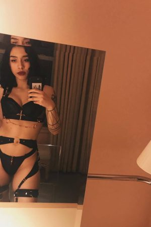 Elena - rencontre-Milf-Valence